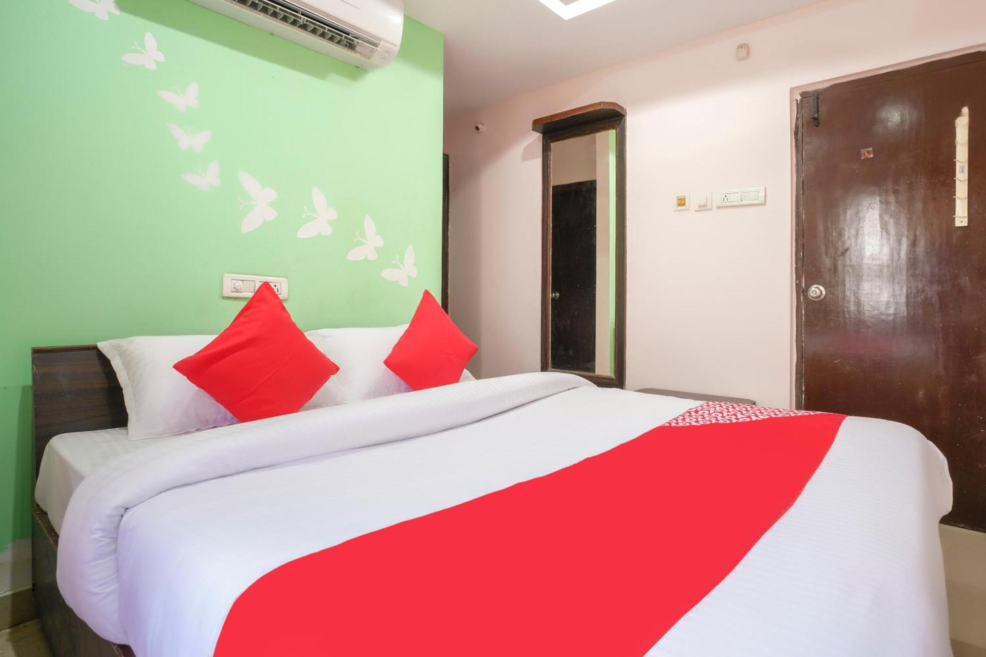 Spot On Sunshine Inn 海得拉巴 外观 照片
