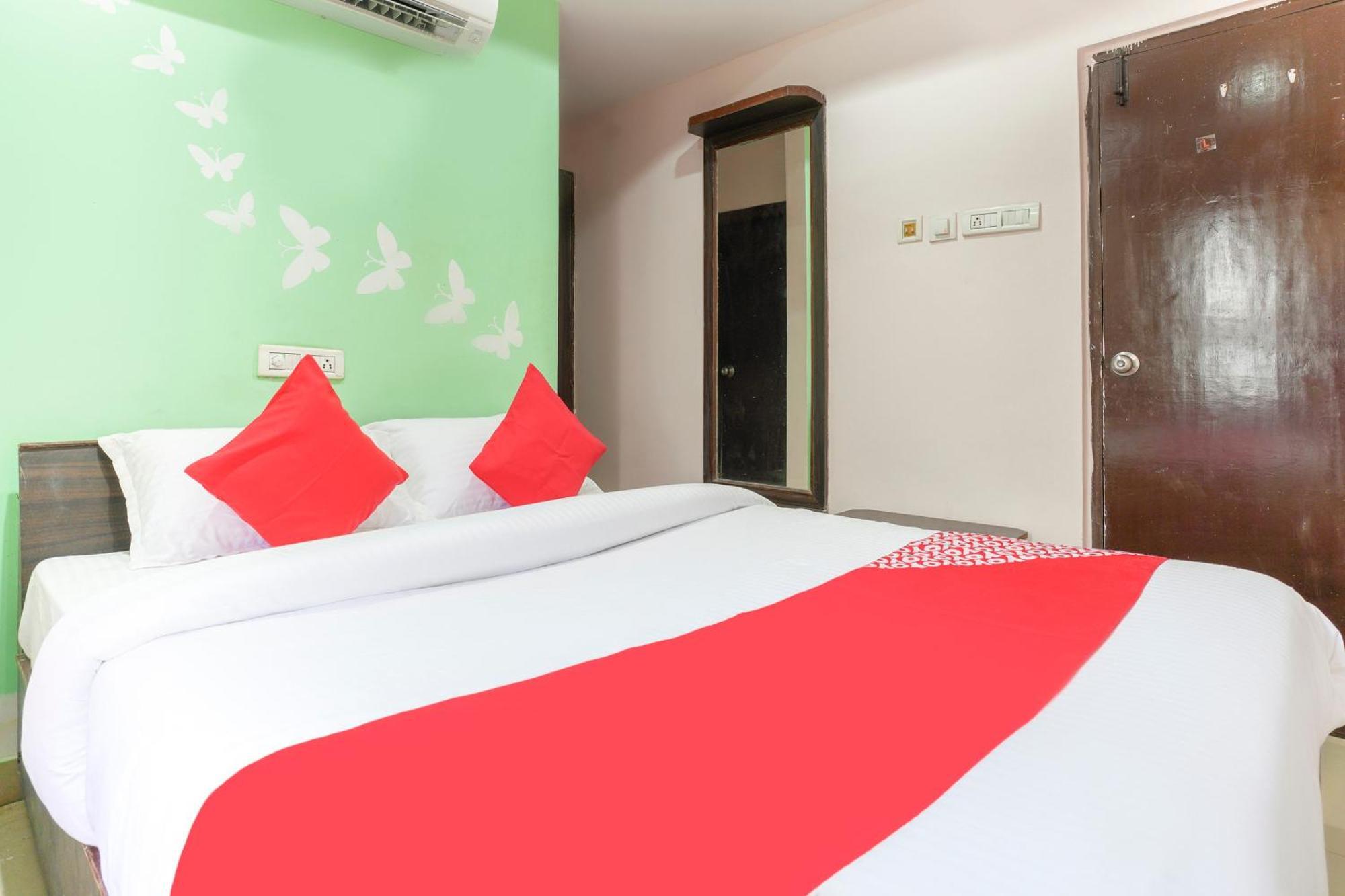 Spot On Sunshine Inn 海得拉巴 外观 照片