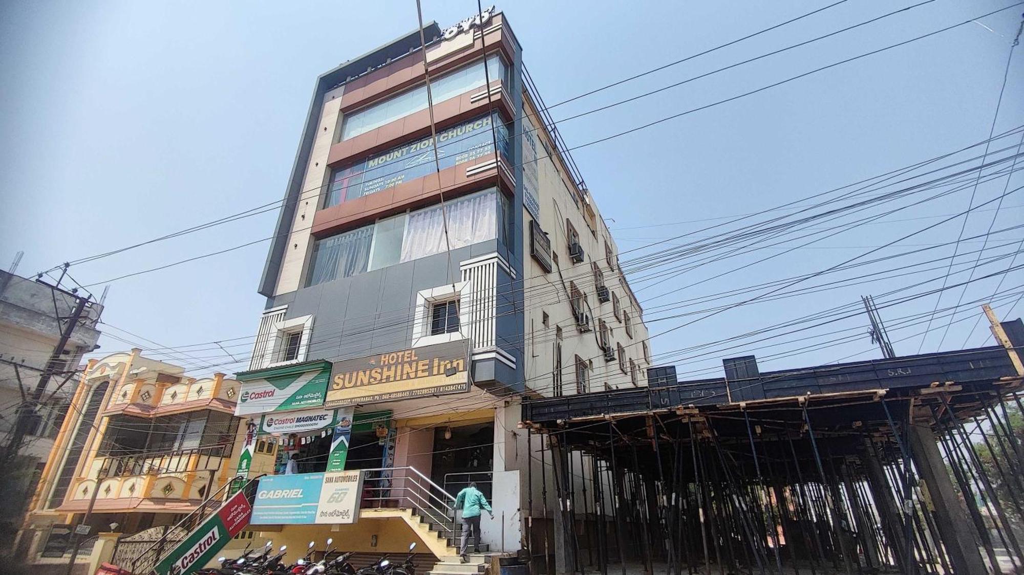 Spot On Sunshine Inn 海得拉巴 外观 照片